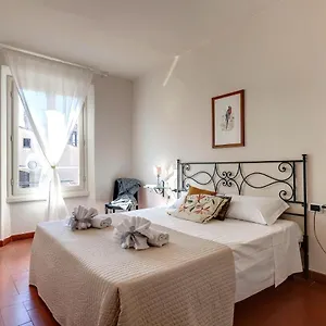 https://mamo-florence-guendalina-apartment.it-tuscanyhotel.com